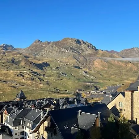 公寓 Con Vistas En *