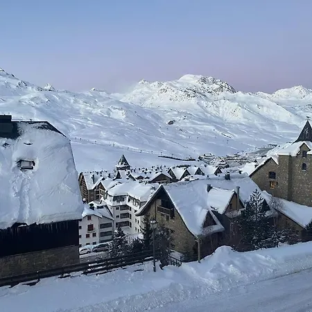 公寓 Con Vistas En *